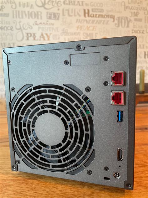 Asustor AS6704T Lockerstore Gen2 im Review. Asustor NAS Test.