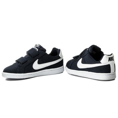 Детски маратонки NIKE Court Royale