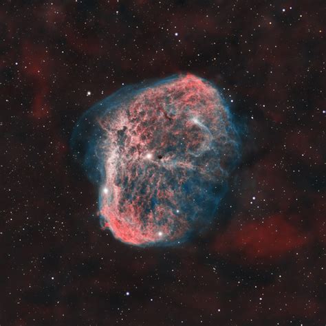 Ngc 6888 The Crescent Nebula Sky And Telescope Sky And Telescope