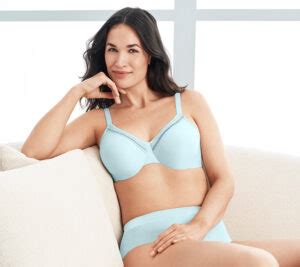 Spotlight On Wacoal B Tempt D Archives Lingerie Briefs By Ellen Lewis