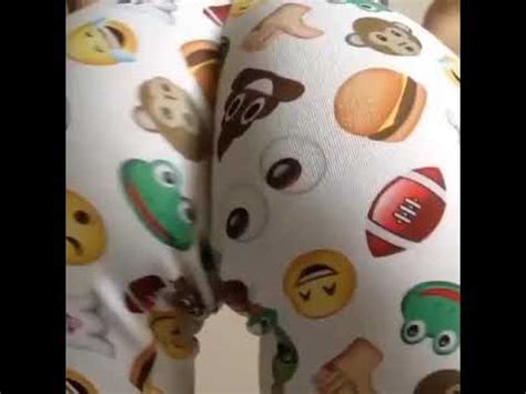 Culo En Lycra Marcando Tanga Hot Sexy Youtube