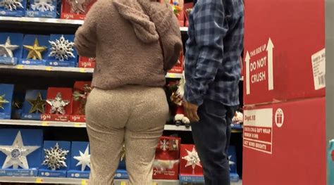 Mexican Milf With A Phat Booty NON OCc Spandex Leggings Yoga Pants Forum