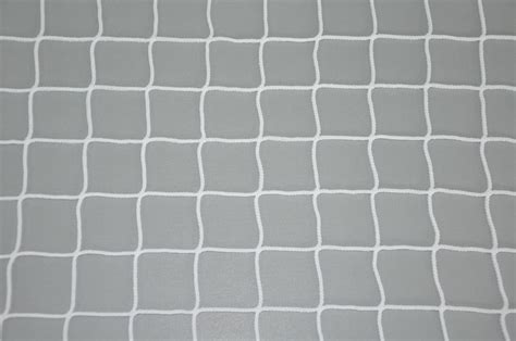 Сетка заградительная 40х40 мм, нить 2.2 мм полипропилен купить