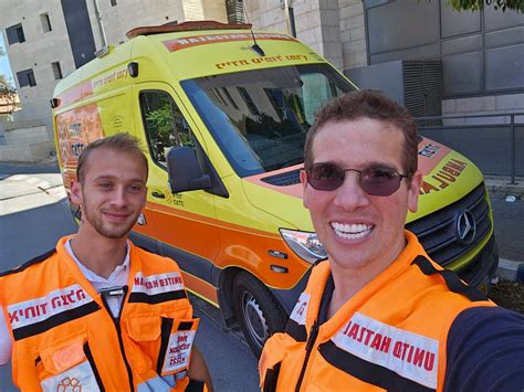 Palestinian Worker Suffers Cardiac Arrest Is Saved By Pair Of Ultra Orthodox Emts United