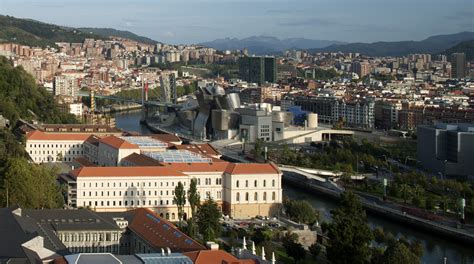 Gallery of Refurbishment of Deusto University / ACXT - 26