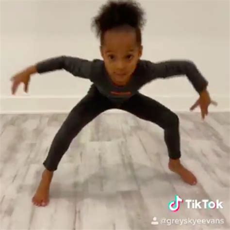 Watch Grey Skye Evans Dance Like The Fresh Prince's Aunt Viv | PS Family