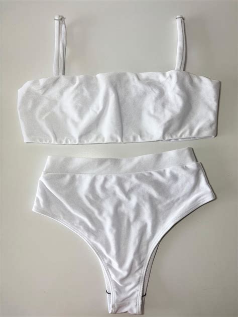 Conjunto de Biquíni Praia Calcinha Hot Pants Top Faixa Branc