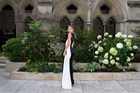 Kimberley Garner Sexy Gown Hot Celebs Home