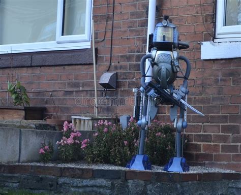 Robot Guarding The House Stock Image Image Of Guarding 159182303