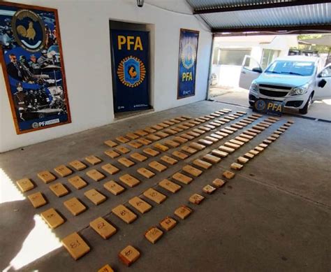 M S De Cien Ladrillos De Marihuana Secuestrados En La Locailidad De