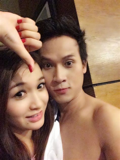 Rò rỉ ảnh Nguyên Vũ ôm ấp hot girl xinh đẹp