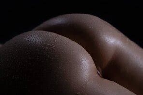 Can You See Yourself Reflected In The Drops Porn Pic