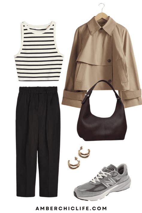 10 Casual Rainy Day Outfits That'll Look Chic