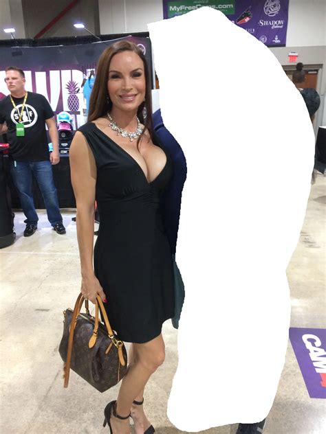 Her Ass Felt So Nice To Grab She Let Me Squeeze And Cup Her Perfect Butt Cheeks Scrolller