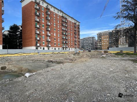 Milano Lorenteggio Cantiere Per Il Parcheggio Di Largo Brasilia I