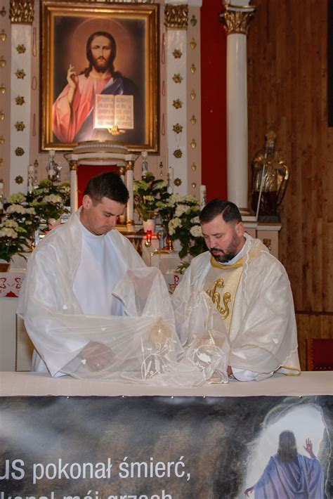 Triduum Paschalne Parafia Panienka