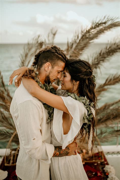 A Mayan Ceremony on a Yacht for this Paradise Wedding in Riviera Maya