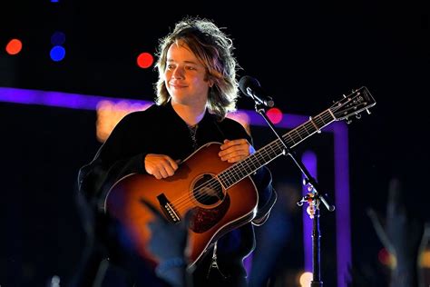 Top 10 Billy Strings Songs