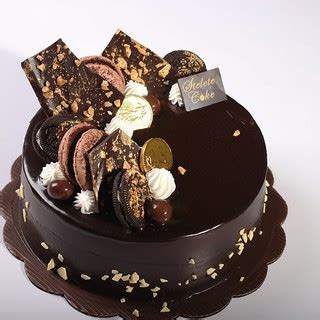 Jual Kue Ulang Tahun Chocolate Fudge Emas Diameter 20 Cm Enak Murah