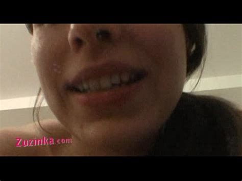 Amateur Zuzinka Fucks On The Couch Xvideos