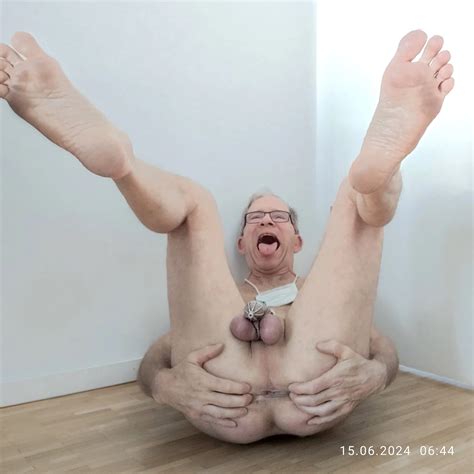 June Daily Duty Of The Naked Slave Pics XHamster