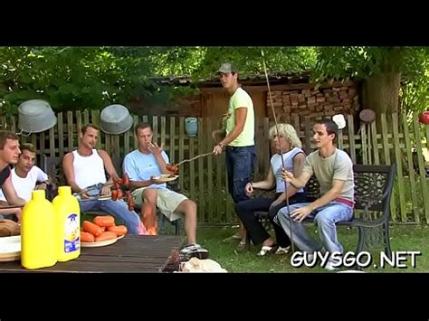 Fiesta De Sexo Gay Pesado Con Muchos Tipos Debajo De Las Duchas XVIDEOS