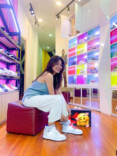 Top C A H Ng Gi Y Sneaker Nam N Hot Nh T Huy N C Chi