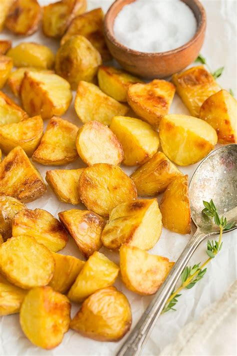 Crispy Salt And Vinegar Roasted Potatoes Kathryn S Kitchen