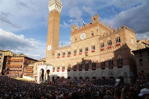 Diretta Palio Di Siena 2023 Video Streaming Tv Al Drago La Prima