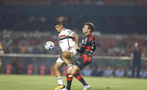 São Paulo: Dorival atualiza situação de Erison, que não joga há quase 1 ...