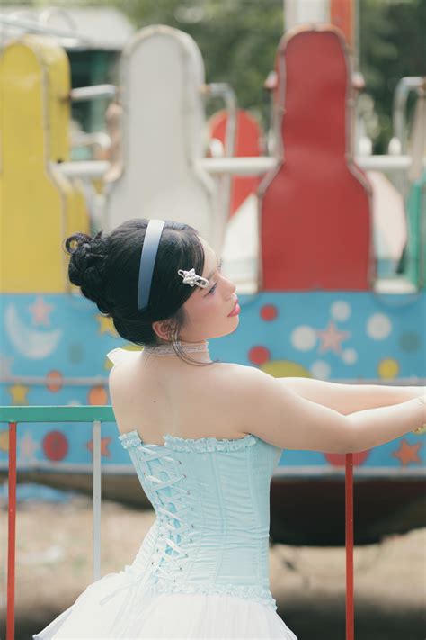 Hot+Drinking+Chics Photos, Download The BEST Free Hot+Drinking+Chics