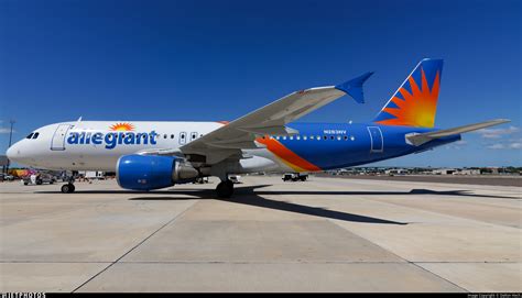 N283NV | Airbus A320-214 | Allegiant Air | Dalton Hoch | JetPhotos