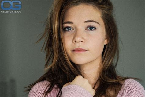 Farina Flebbe Nude Pictures Onlyfans Leaks Playboy Photos Sex Scene Uncensored