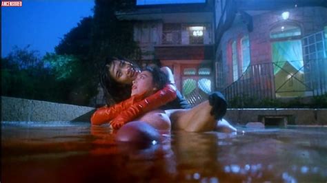 Голая Madoka Sugawara в Naked Killer