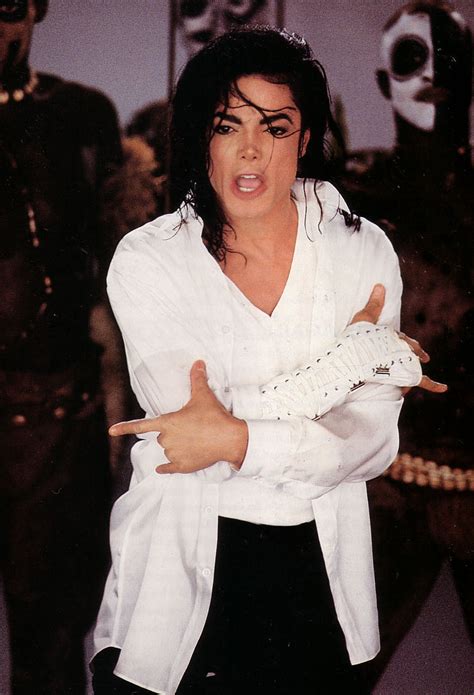 Black Or White Set Michael Jackson Photo 7357397 Fanpop