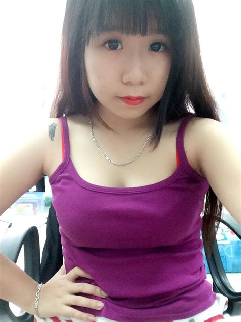 Naked Vy Meo In The Viet Nam Personal Show