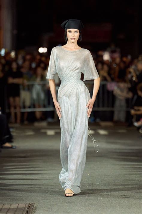 Sydney Sweeney Has A Super Sparkly Take On Naked Dressing Vogue