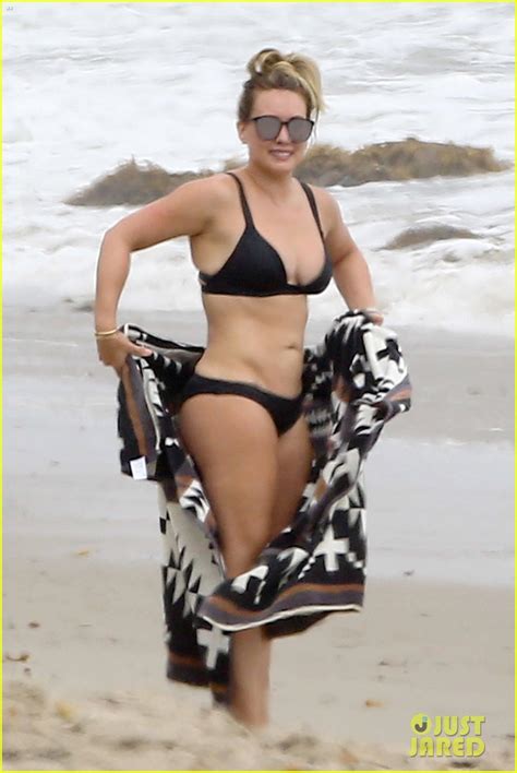 Hilary Duff Hits The Beach In Her Bikini On Labor Day Photo 3950325