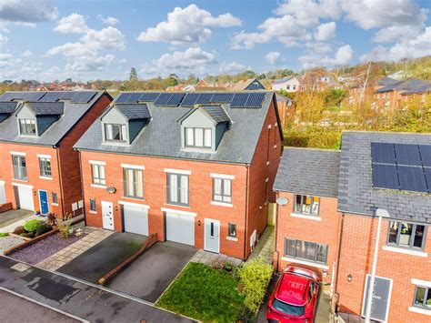 Property Listings and Residential Homes for Sale in Crediton 15