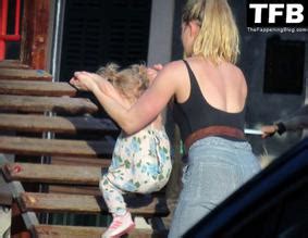 Amber Heard Sexy Seen Showing Off Her Hot Ass Wearing Jeans In Palma De Mallorca Aznude