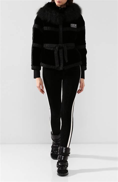 Женская черная куртка с поясом GIORGIO ARMANI — купить в интернет ...