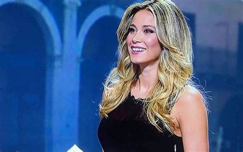 Dallo scandalo delle foto hot al palco di Sanremo Diletta Leotta risponde alle polemiche così