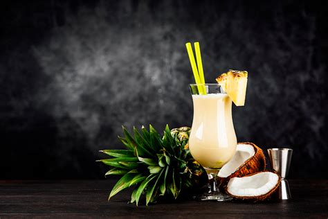 La Piña Colada Un Trago Tropical Con Historia La Mansión