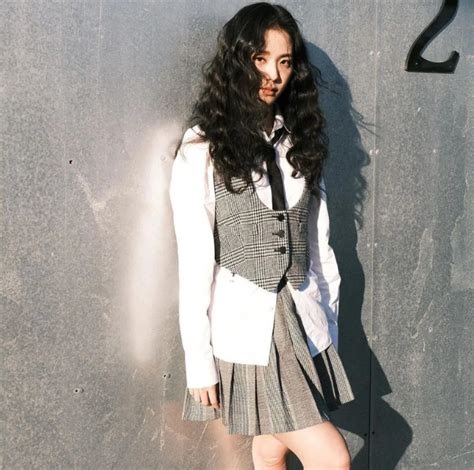 Jisoo Blackpink Biểu Tượng Thời Trang Mặc Gì Hot Nấy