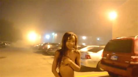 Girl Walks Home Naked Amateur Amateur Porn XHamster