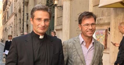 Padre Assume Ser Gay S V Speras Do S Nodo Cat Lico E Vaticano O Dispensa Das Atividades