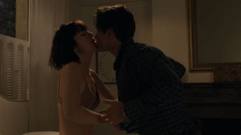 Naked Mary Elizabeth Winstead In Braindead