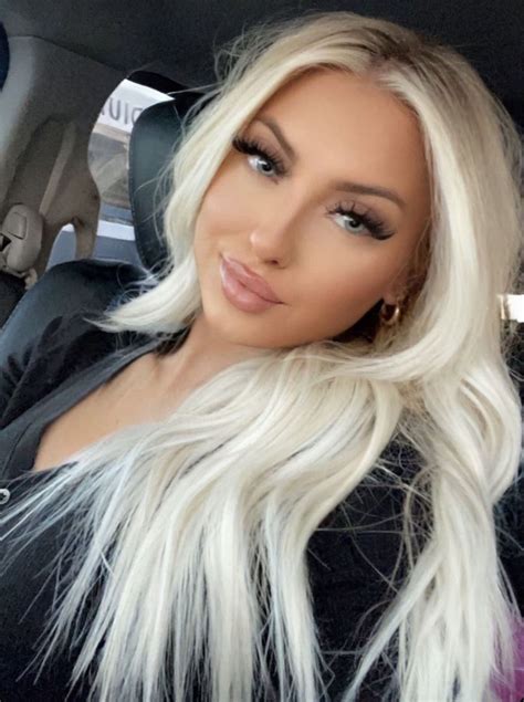 Pin by 𝒟𝒶𝓃𝒾𝑒𝓁𝓁𝑒 on Bℓ ℵᖱḙ Blonde hair makeup Perfect blonde hair Blonde hair looks