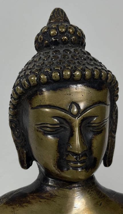 Antike Grosse Sitzender Buddha Skulptur Aus Bronze Kaufen Auf Ricardo