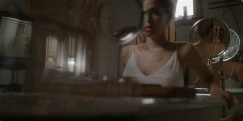 Nude Video Celebs Mackenzie Porter Sexy Travelers S E